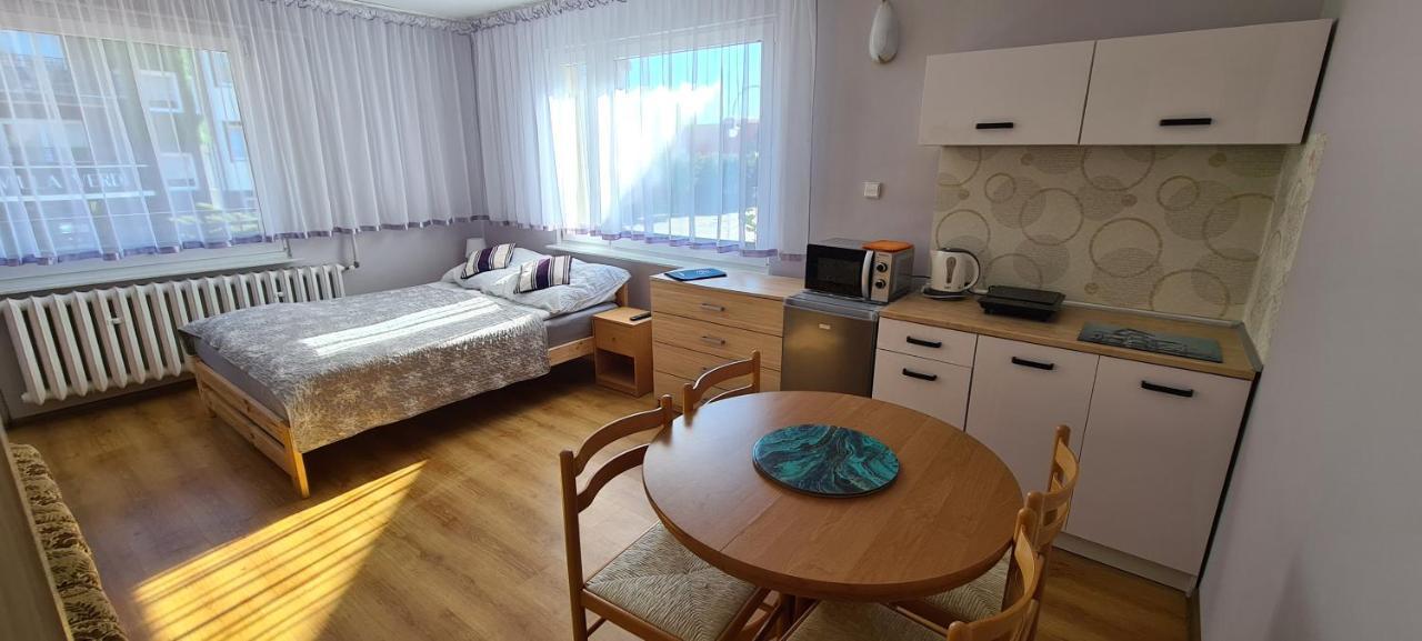Moris 2 Pokoje Goscinne Łeba Quarto foto
